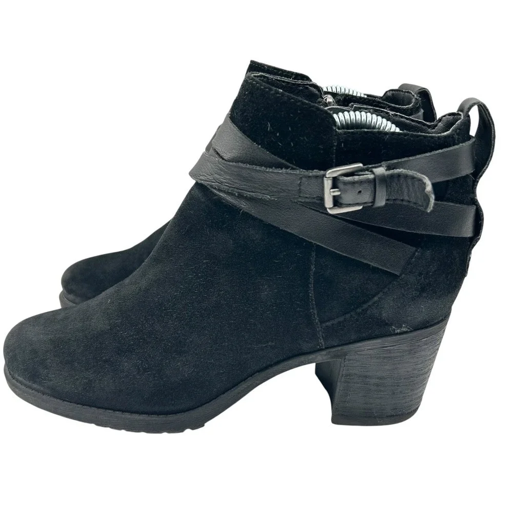 Sam Edelman Women's Black Suede Leather Hannah Belted Chelsea Bootie Size 7.5
